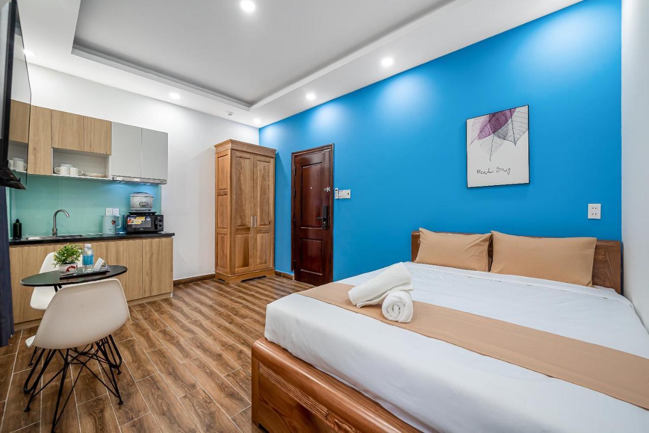 Căn hộ Cozrum Homes - Retro House *