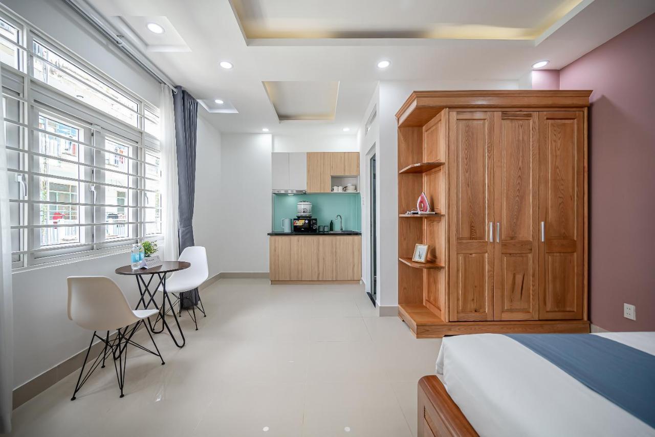 Căn hộ Cozrum Homes - Retro House