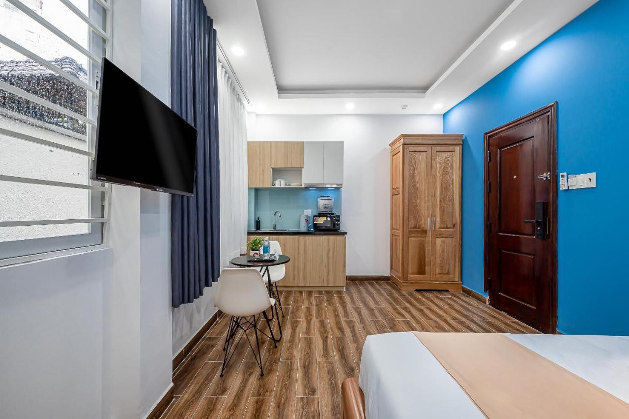 Cozrum Homes - Retro House *