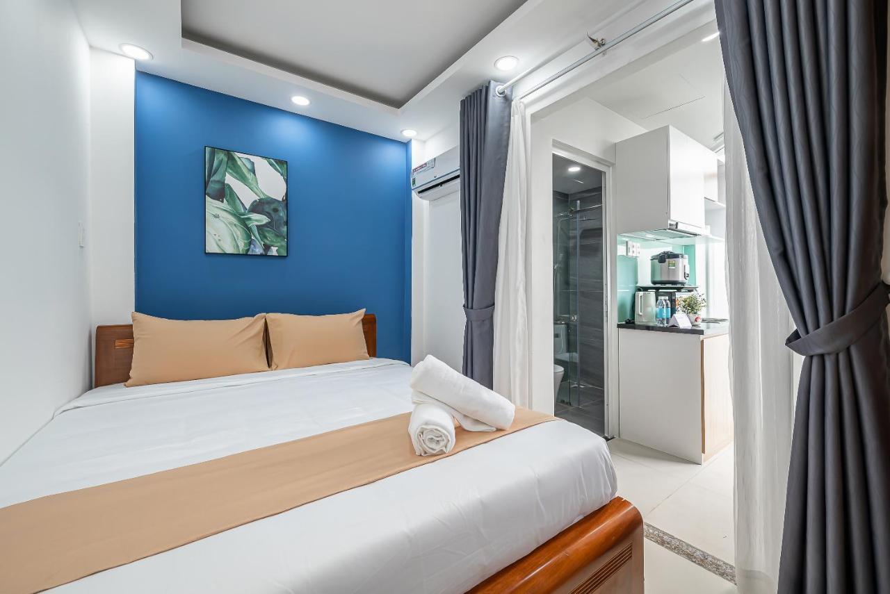 Căn hộ Cozrum Homes - Retro House *