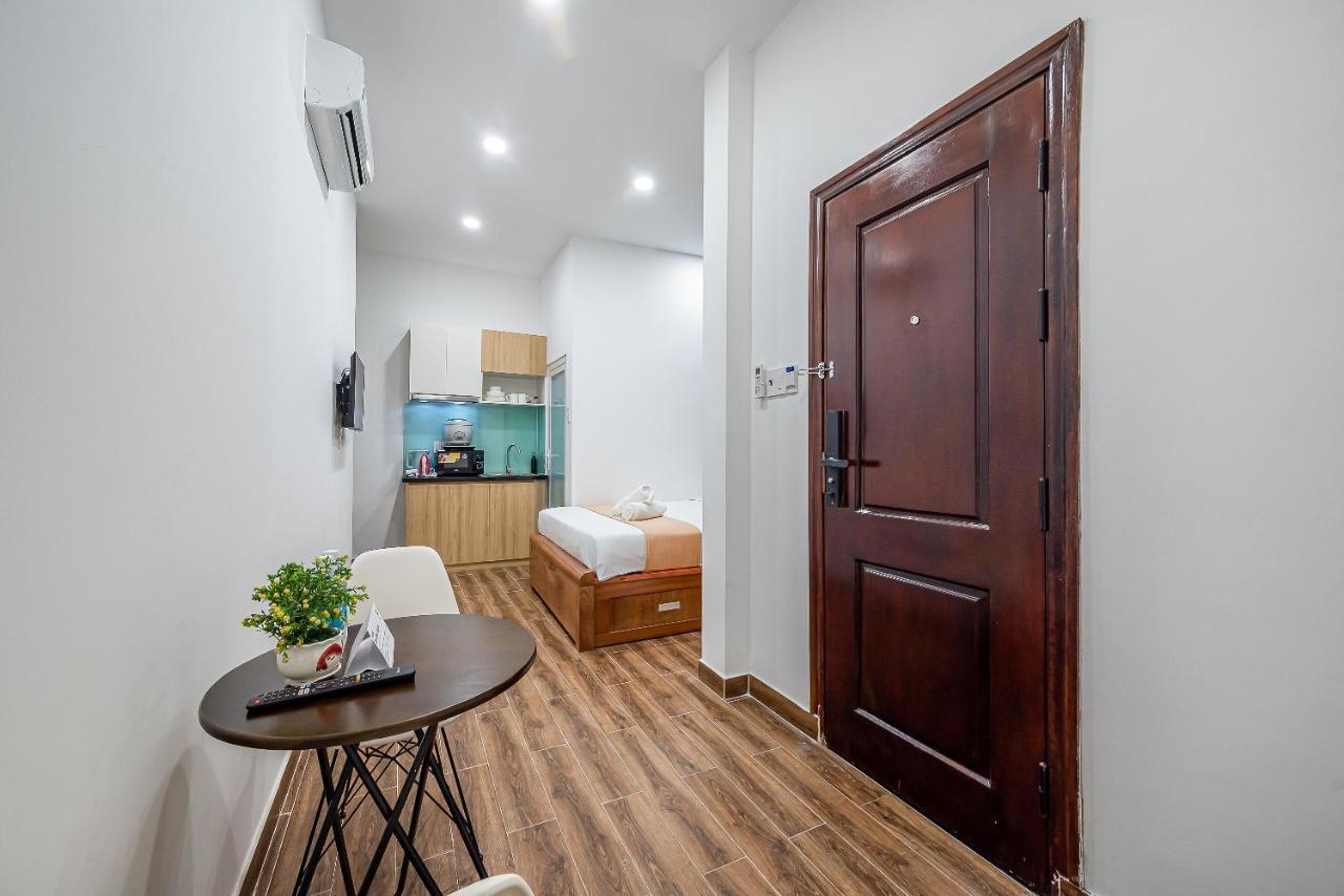Căn hộ Cozrum Homes - Retro House *