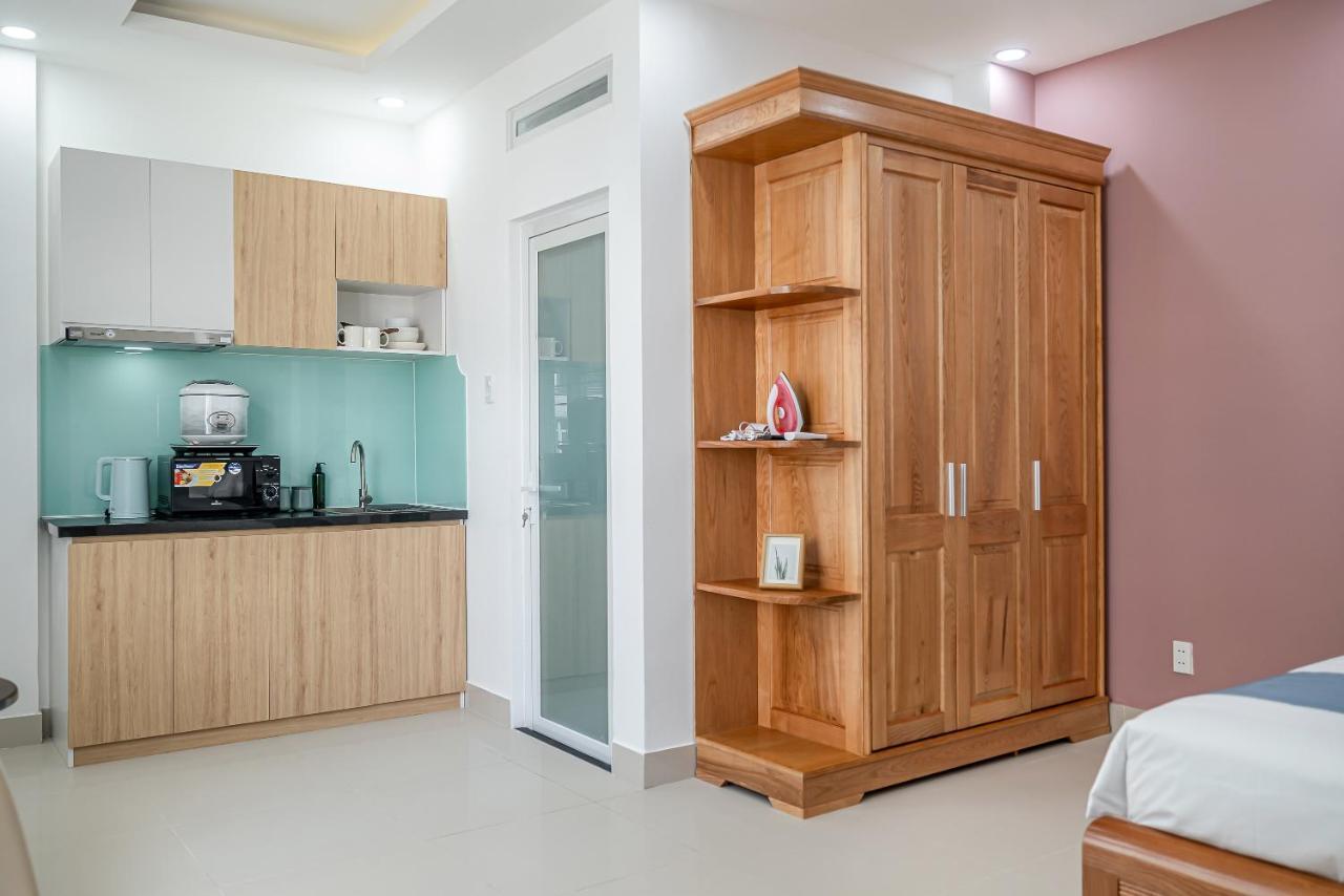 Căn hộ Cozrum Homes - Retro House *